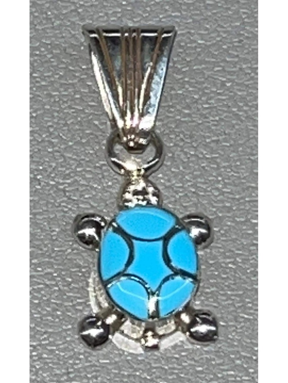 Native American Zuni handmade sterling silver inlay turquoise pendant turtle